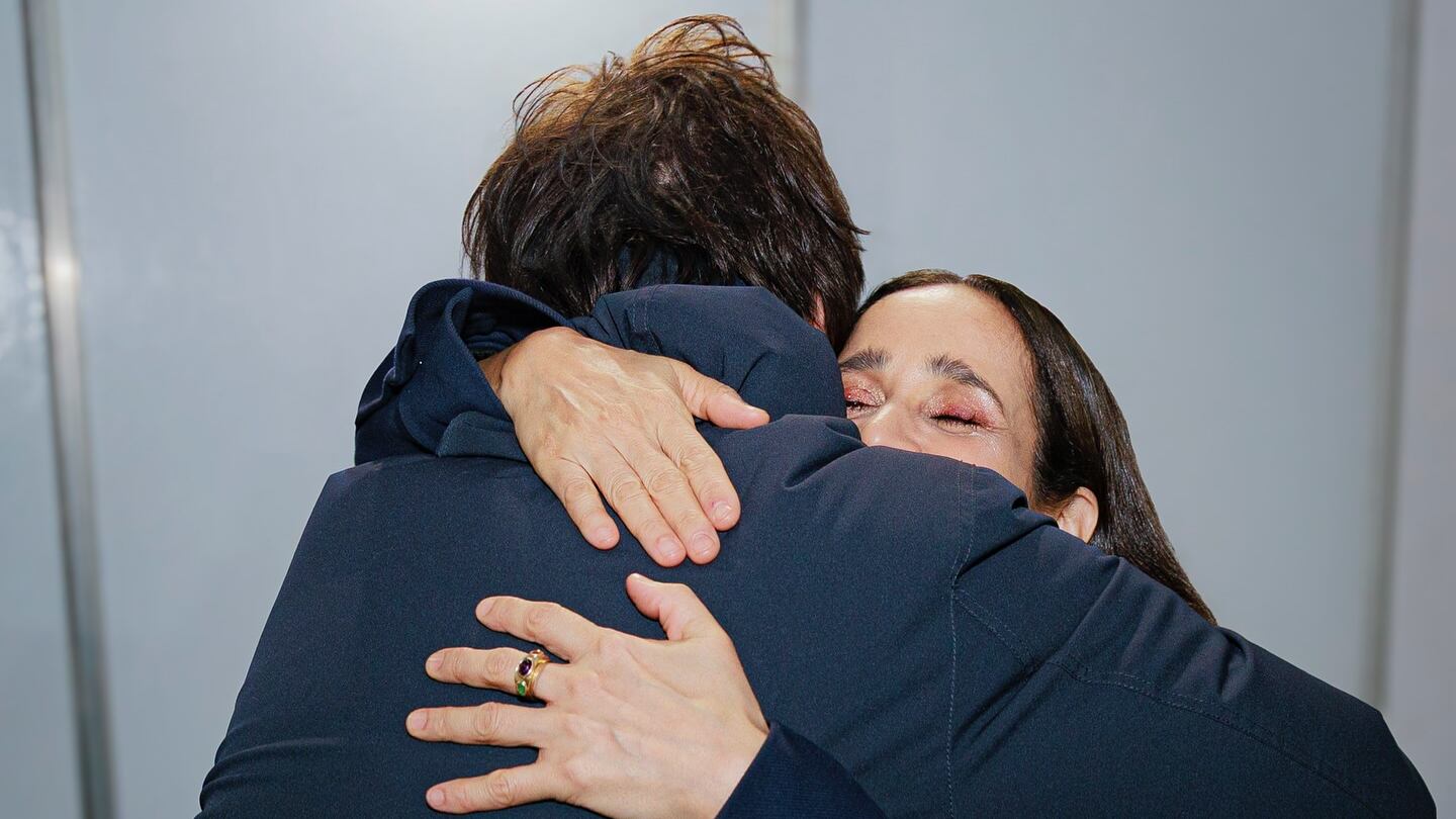 Reencuentro de Álvaro Henríquez y Julieta Venegas