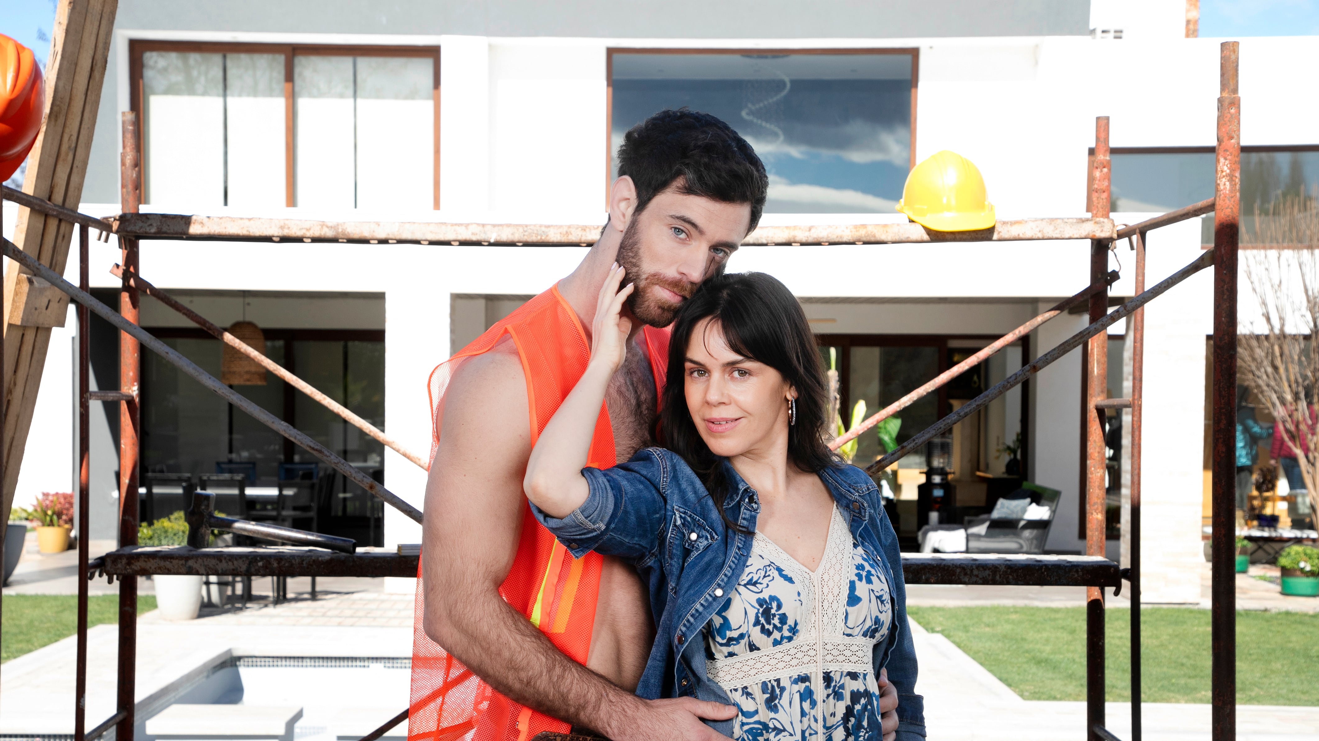 Lucas Crespo y Carola Varleta en “El obrero que me enamoró" | Gentileza: Canal 13