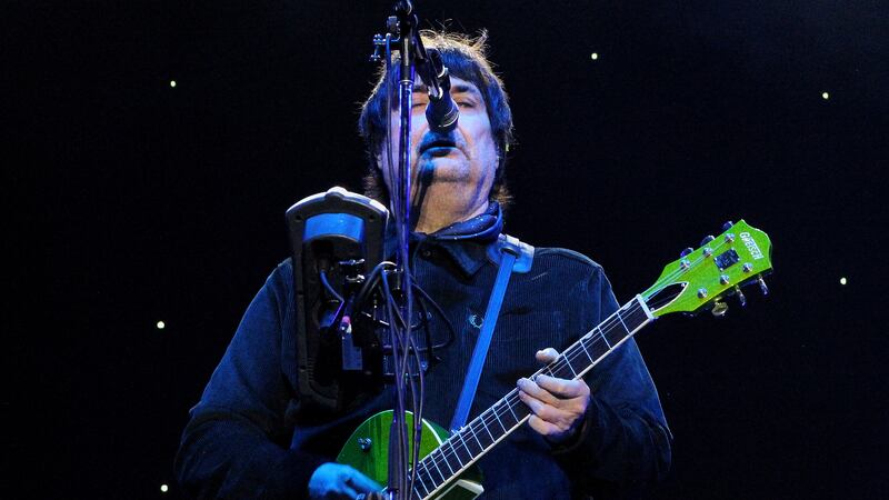 ¿Qué dijo Álvaro Henríquez?: Vocalista de “Los Tres” le realizó una especial dedicatoria a su exesposa, Julieta Venegas