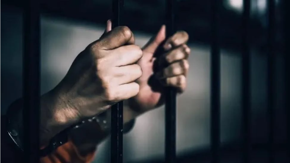 Cárcel para presunto responsable del femicidio de su expareja en Durán