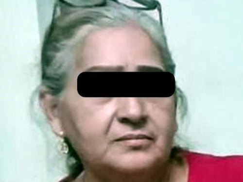 Madre abandona a su hijo incluso tras su muerte: se lleva donativos de su funeral