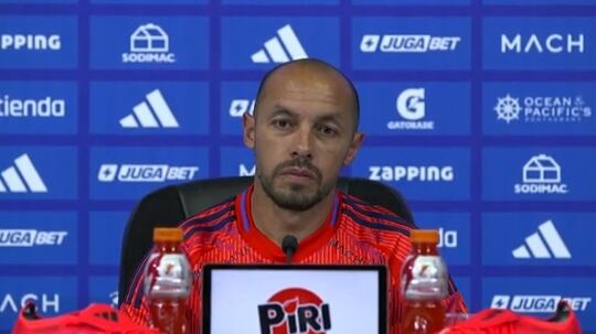 El mediocampista de la U causó revuelo en programas deportivos luego de reflexionar este miércoles respecto de si él lo selección chilena perdieron más con su ausencia de siete años en la Roja.