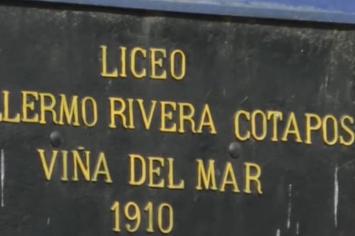 Entregó la presunta razón detrás del ataque: Habló la madre de joven asesinado a las afueras de liceo de Viña del Mar