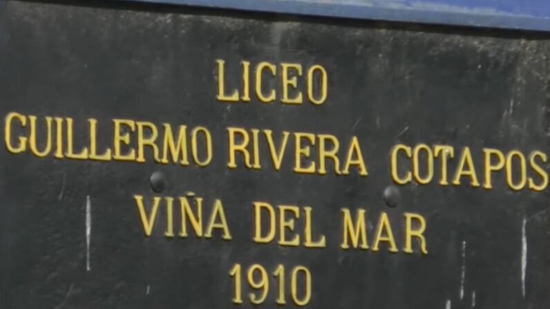 Liceo Guillermo Rivera Cotapos | Captura: Youtube @qvnoticias