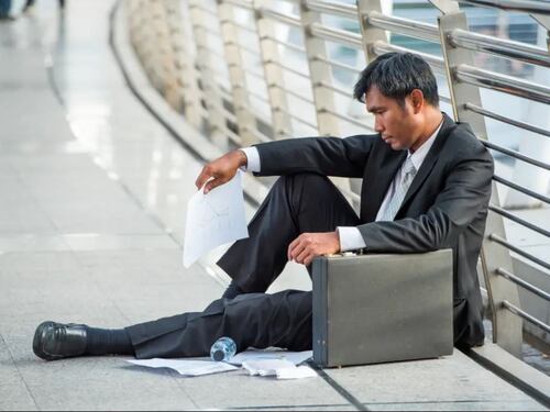 Conozca cinco consejos que puede probar si está muy estresado en el trabajo