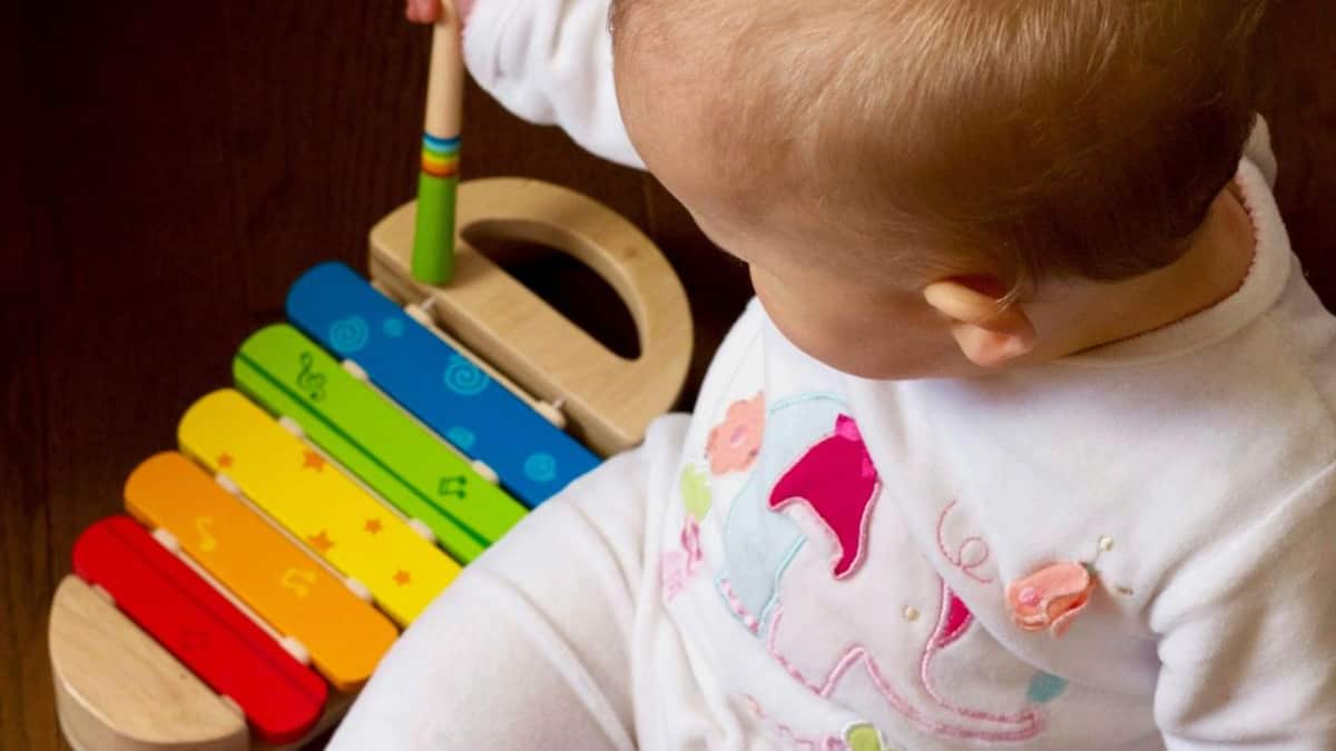 La música es una de las mejores fuentes de inspiración para el nombre de un bebé