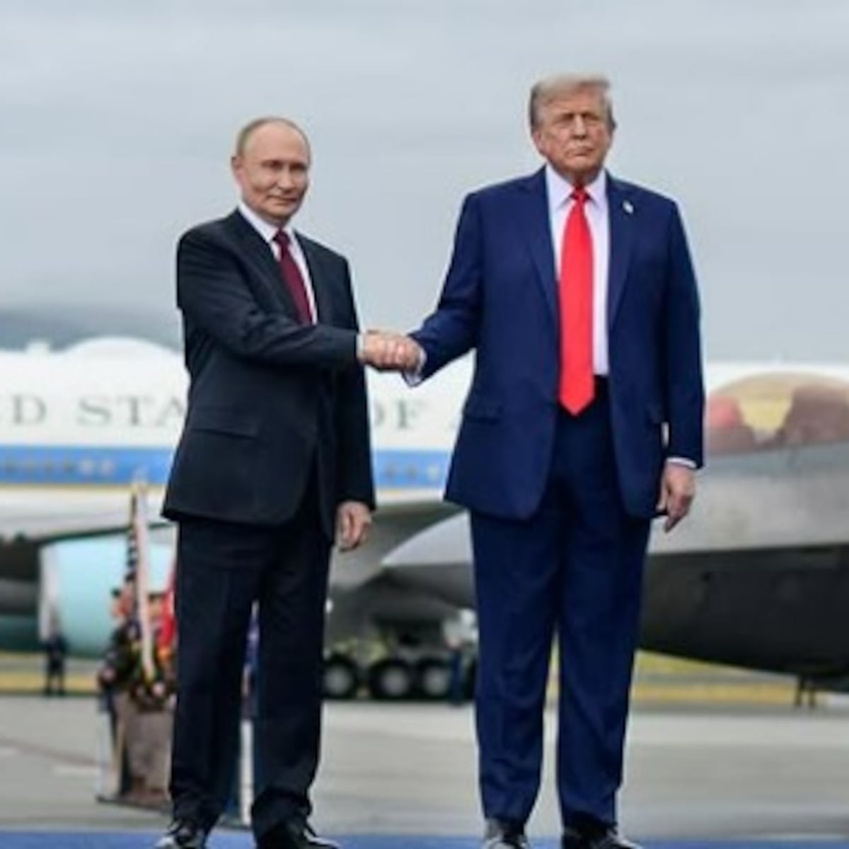 Plan de paz de Trump para Ucrania comparado con acuerdo con Hitler Plan de paz de Trump para Ucrania comparado con acuerdo con Hitler