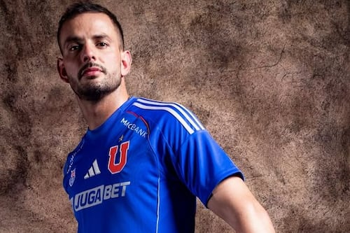 Le recordaron su pasado albo y Octavio Rivero se molestó en su primera conferencia de prensa como jugador de la “U”