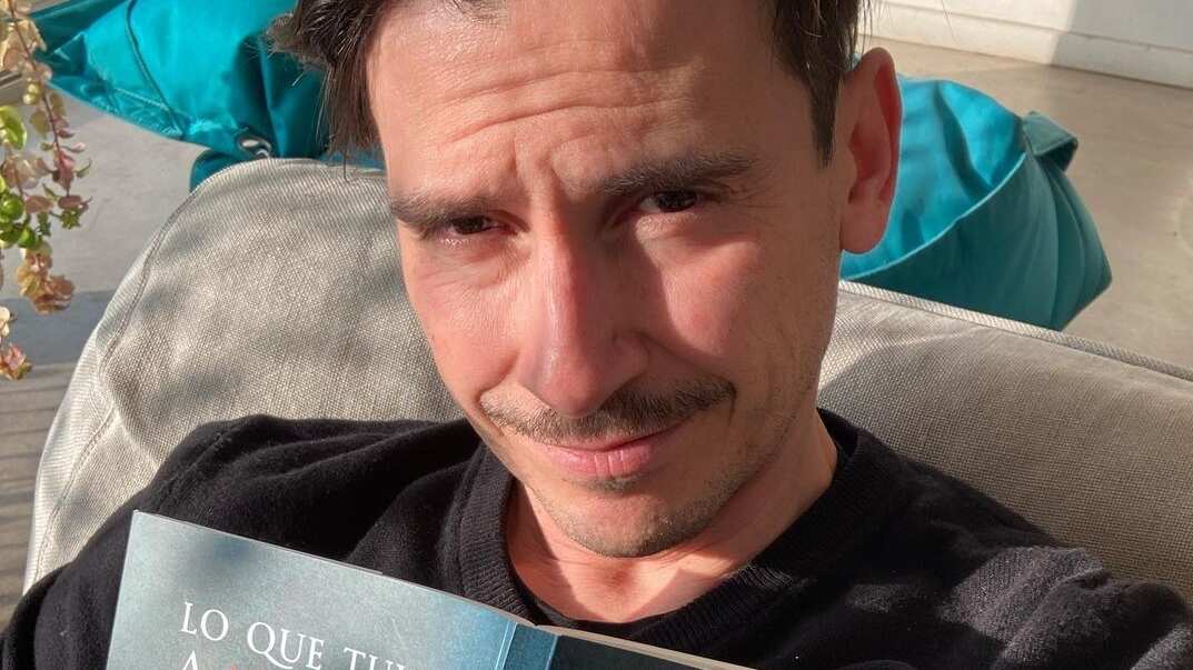 El actor Álvaro Espinoza.