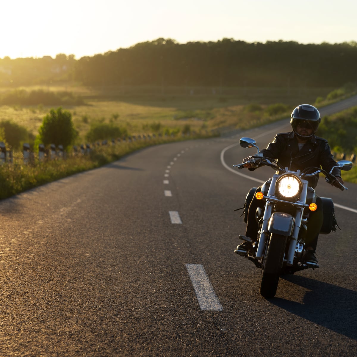 Consejos para andar en moto de manera segura Consejos para andar en moto de manera segura