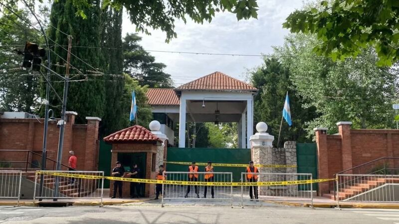 Tragedia en residencia de Javier Milei: soldado de 21 años aparece muerto de madrugada