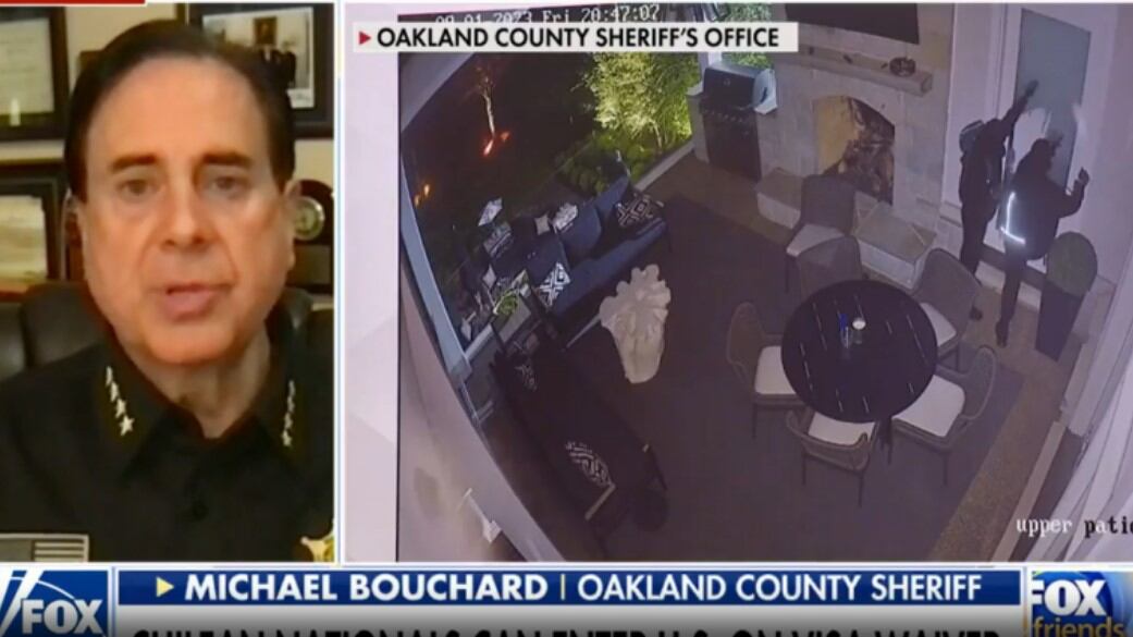 Alguacil Michael Bouchard, en Fox News. Captura de video del programa Fox & Friends.