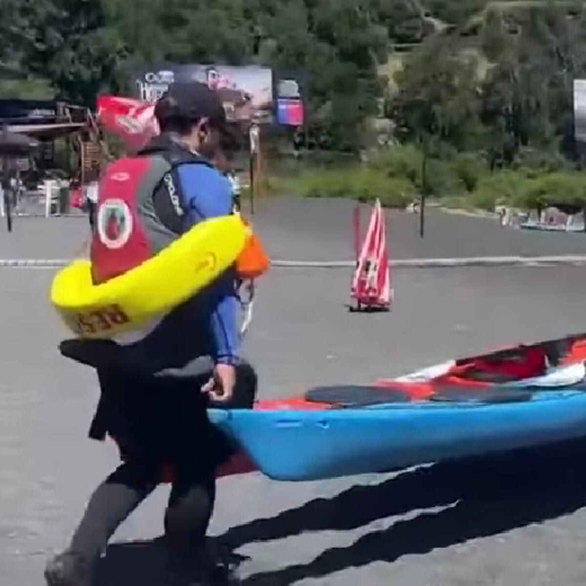Padre de joven desaparecida en Lago Villarrica hace llamado desesperado Padre de joven desaparecida en Lago Villarrica hace llamado desesperado