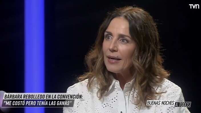 La periodista reconoció en el late de TVN, "Buenas noches a todos", que no volvería más a presentarse a un cargo público luego de su experiencia en la Convención Constitucional.