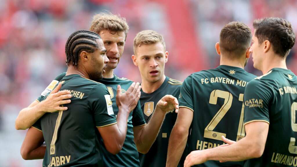 Le niegan la entrada al hotel a varios jugadores del Bayern por no estar vacunados