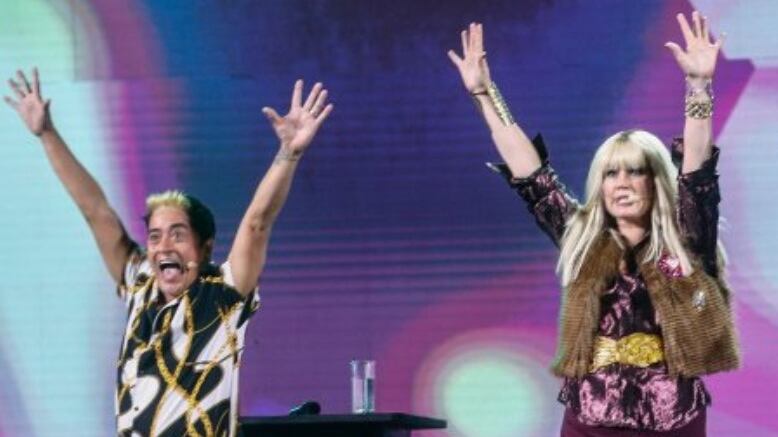 Captura TVN, Festival de Viña, Fernando Godoy y Javiera Contador