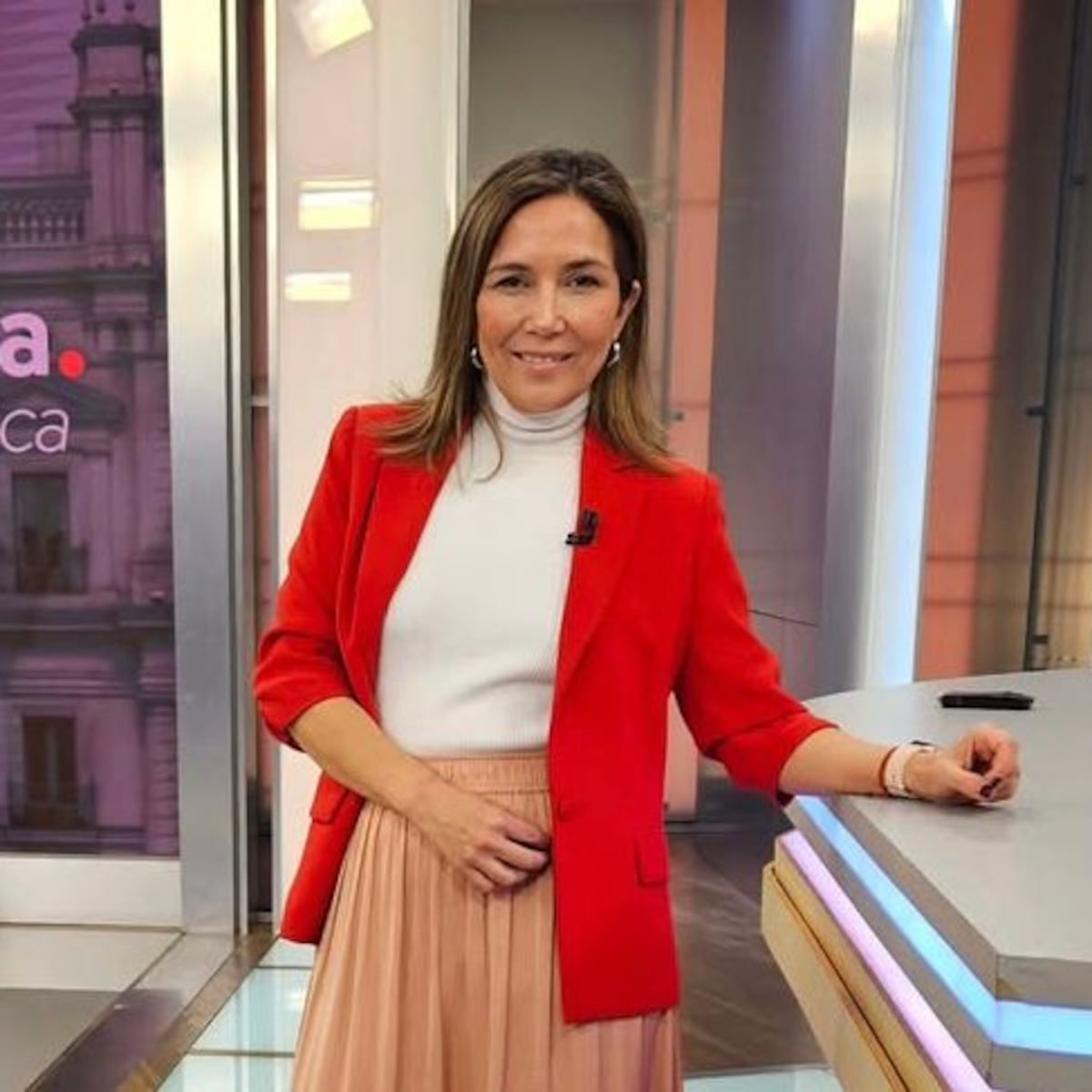 Periodista de Canal 13 Titi González pide ayuda tras robo de auto con regalos navideños Periodista de Canal 13 Titi González pide ayuda tras robo de auto con regalos navideños