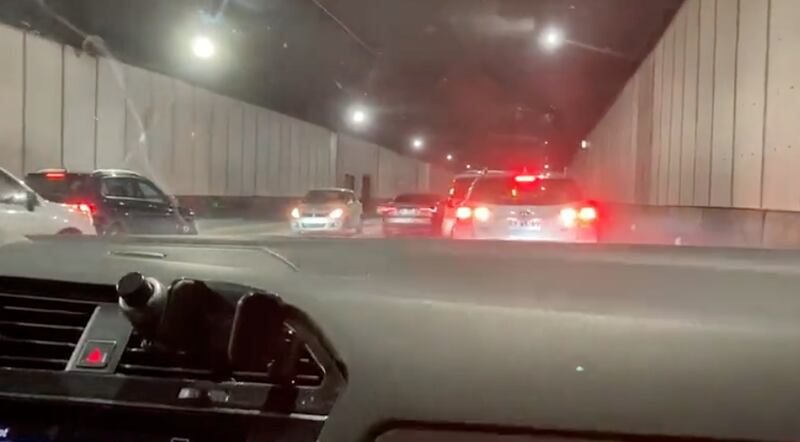 Violenta encerrona en túnel de Costanera Norte