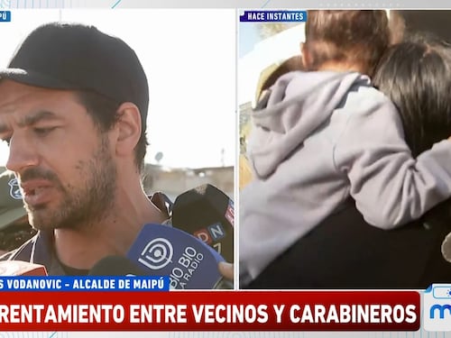 Intentan agredir al alcalde Tomás Vodanovic en medio de tenso desalojo de la toma Santa Marta