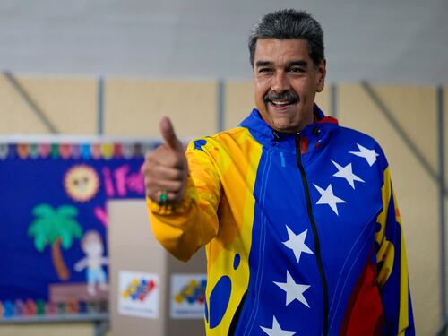 Maduro promete respetar resultados en elecciones venezolanas