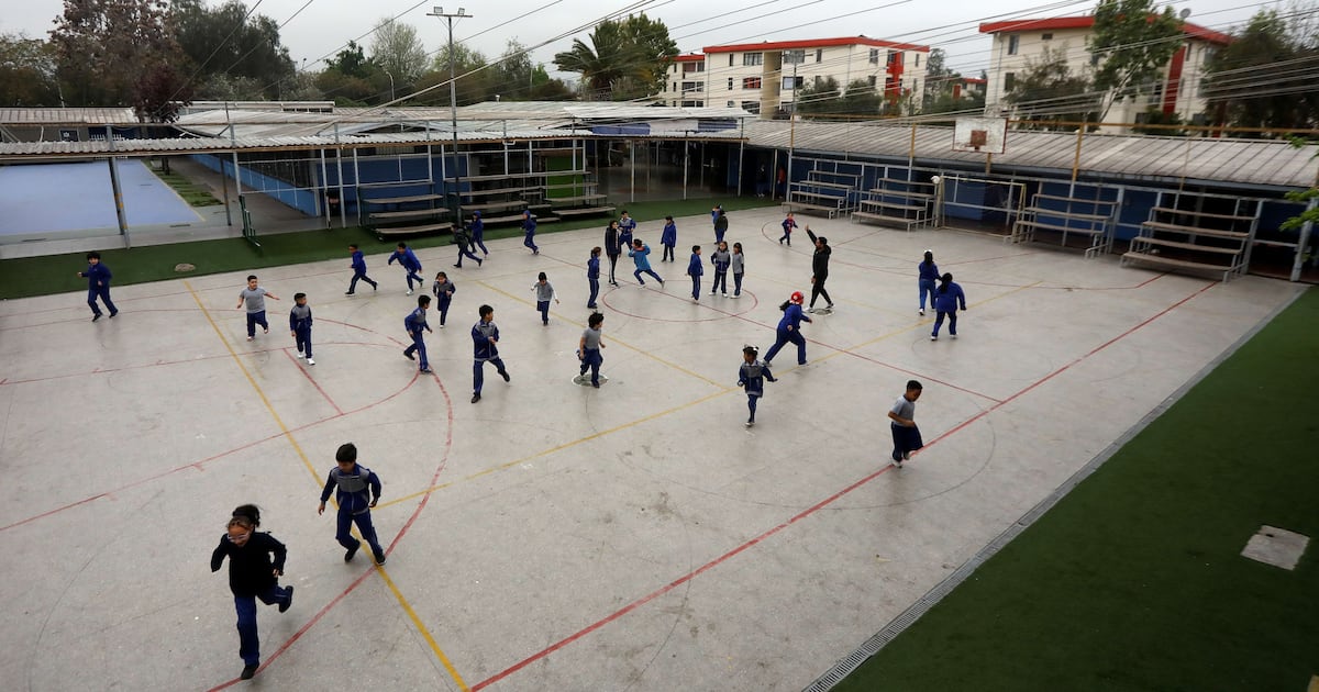 Récord en educación: 2024 tiene la menor cifra de estudiantes que dejan el sistema escolar