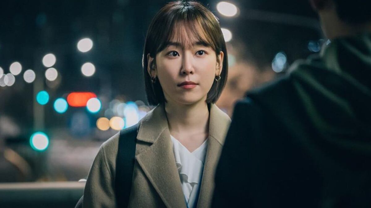 Escenas de la serie coreana Perro negro