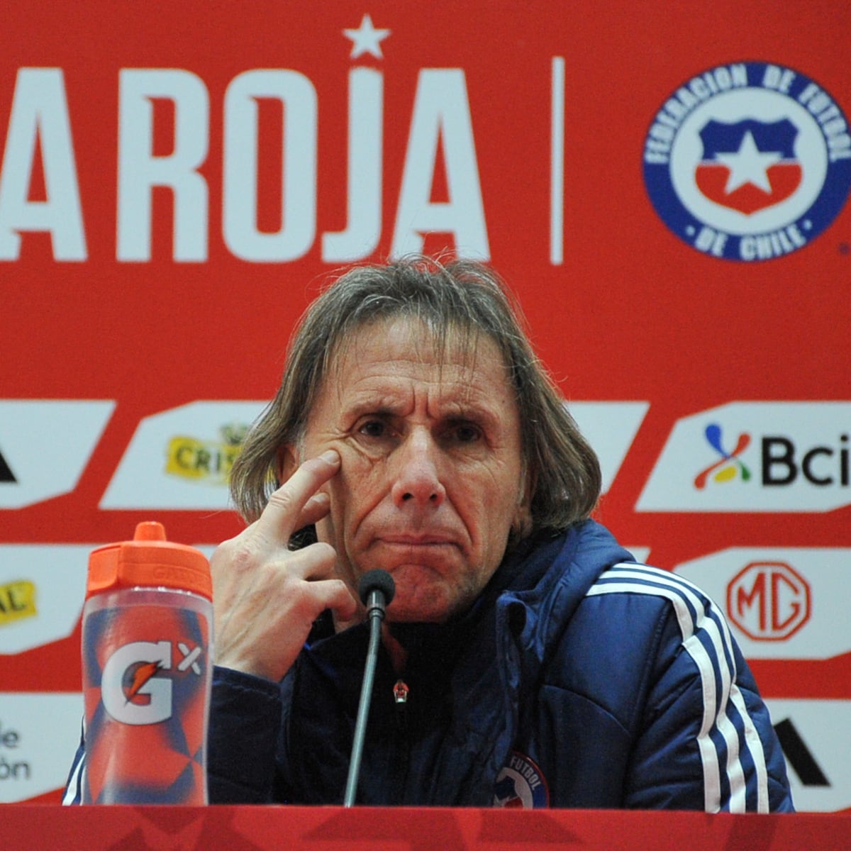 Gareca renuncia a La Roja por motivos económicos Gareca renuncia a La Roja por motivos económicos