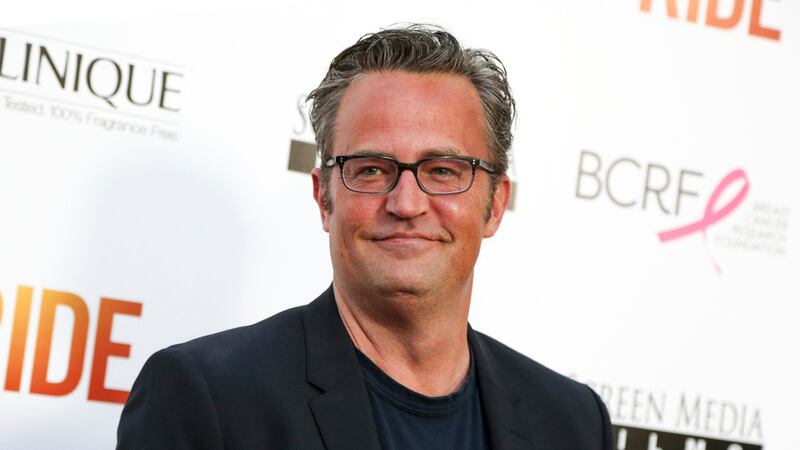 ¿Quiénes son? Arrestan a cinco personas relacionadas a la muerte del actor Matthew Perry