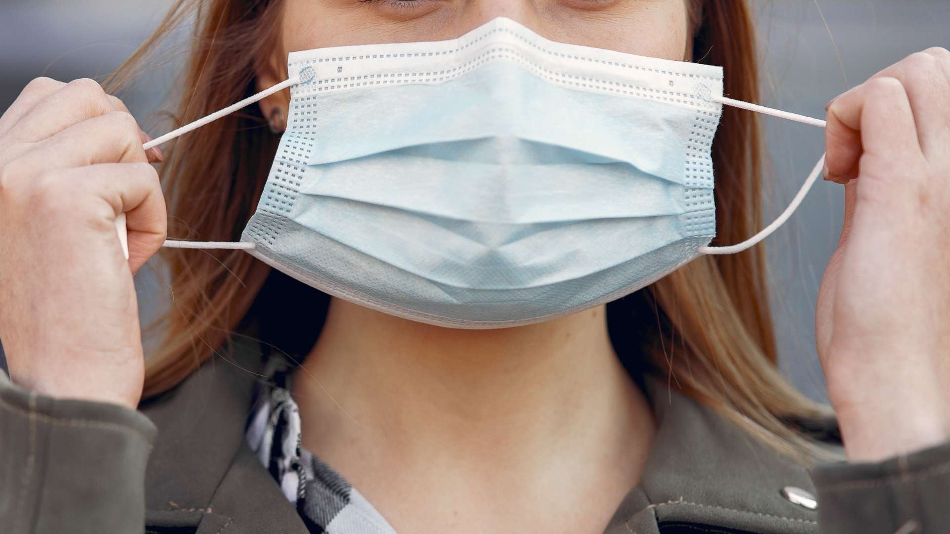 Minsal ordena uso obligatorio de mascarillas en servicios de urgencia desde abril