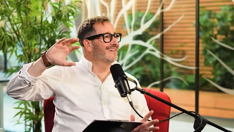 Eduardo Fuentes recordó cómo dio su gran salto a la televisión por accidente: “Después de un año recién me pagaron”