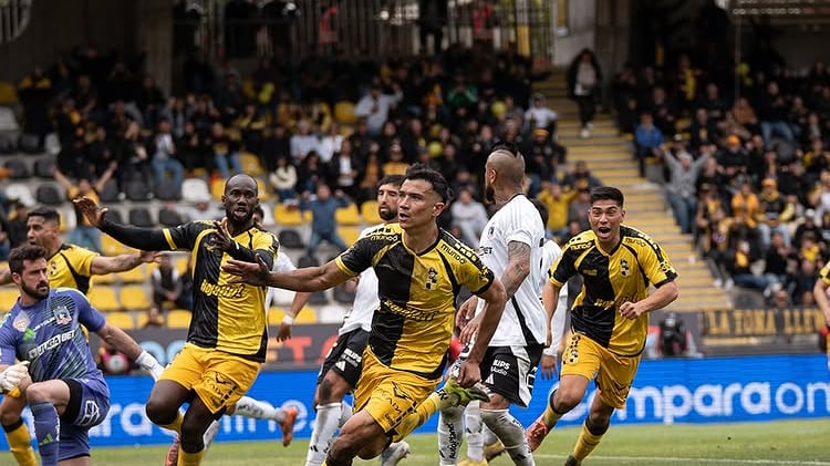 Colo Colo vs Coquimbo Unido