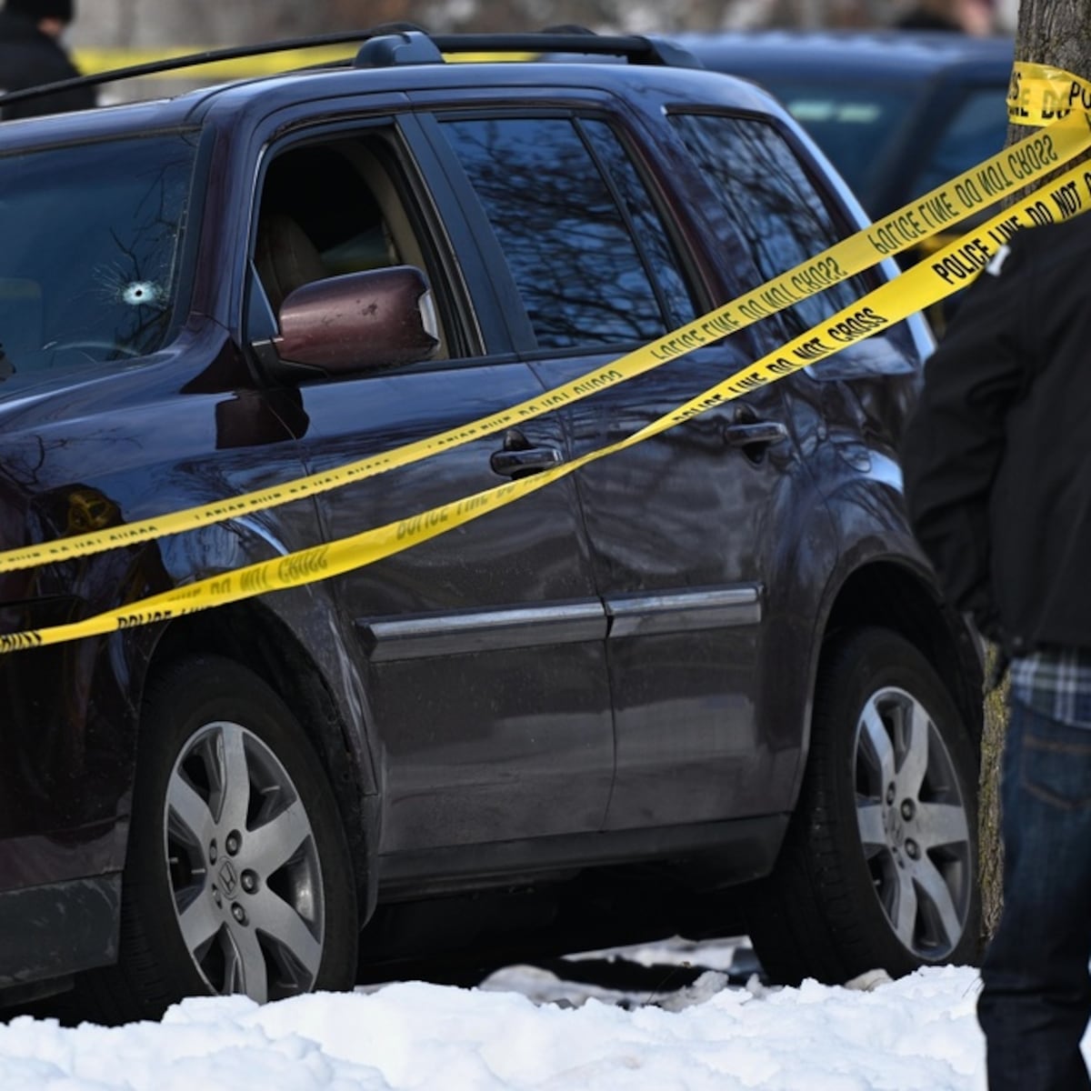 Agente de inmigración mata a mujer en Minneapolis Agente de inmigración mata a mujer en Minneapolis