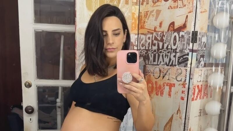 “No todos los días son fáciles”: La sincera reflexión de Daniela Castillo sobre su embarazo