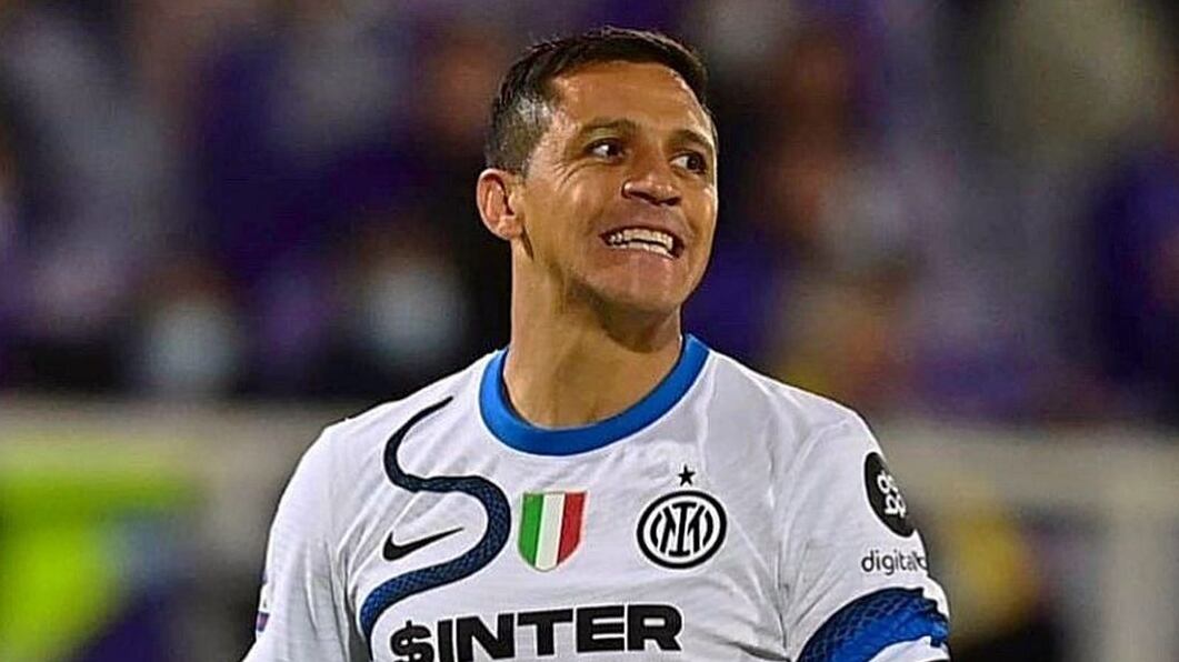 Medios deportivos italianos dieron a conocer el monto del contrato que habría negociado el delantero chileno con Inter de Milán.