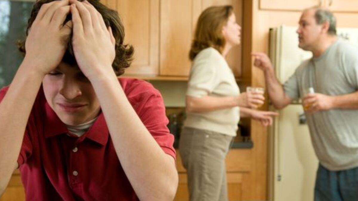 Impacto de las infidelidades de los padres en los hijos