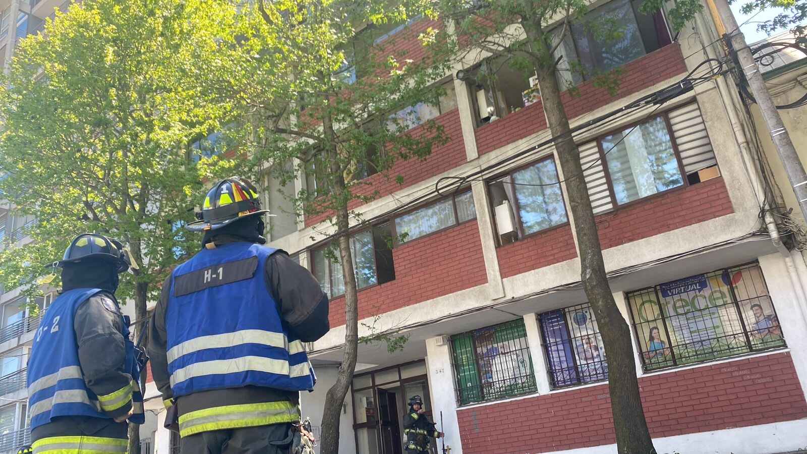 Explosión de gas destruyó departamento en el centro de Concepción.