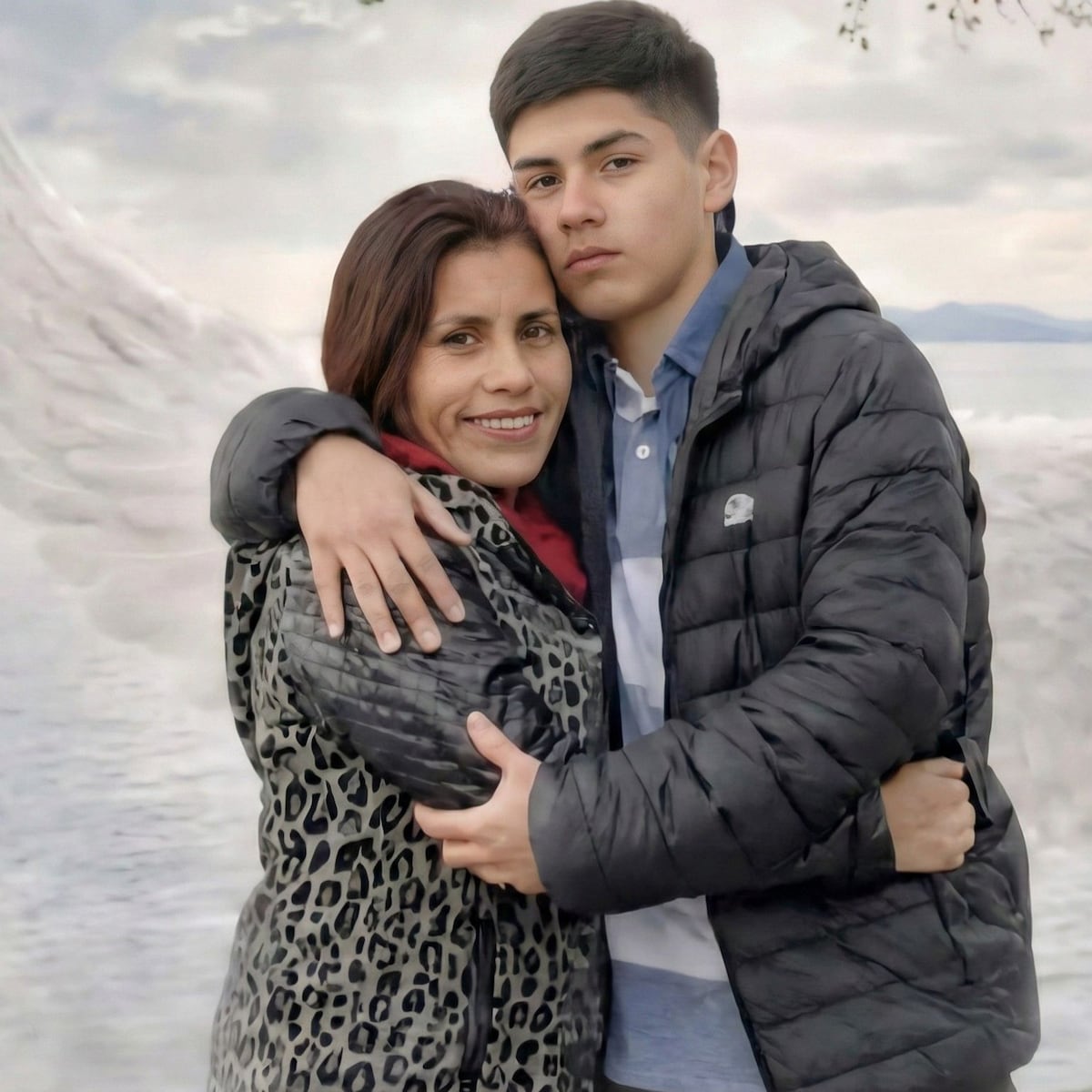 Fallece futbolista Álvaro Aroca y su madre en incendio de Penco Fallece futbolista Álvaro Aroca y su madre en incendio de Penco