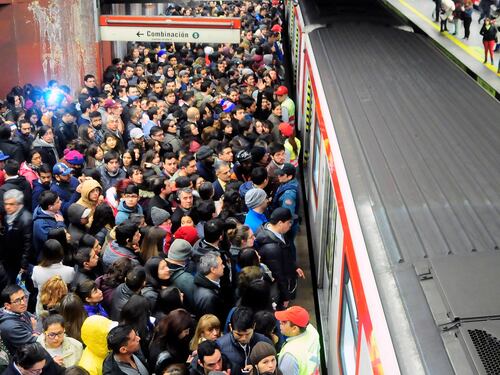 Uber y taxis se beneficiaron de colapso en el Metro