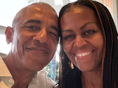 Donald Trump otra vez en la polémica: compartió video racista donde los Obama aparecen como monos