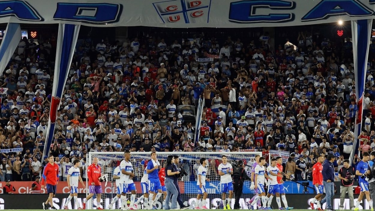 El delegado presidencial quiere público de la UC en el clásico universitario de este domingo