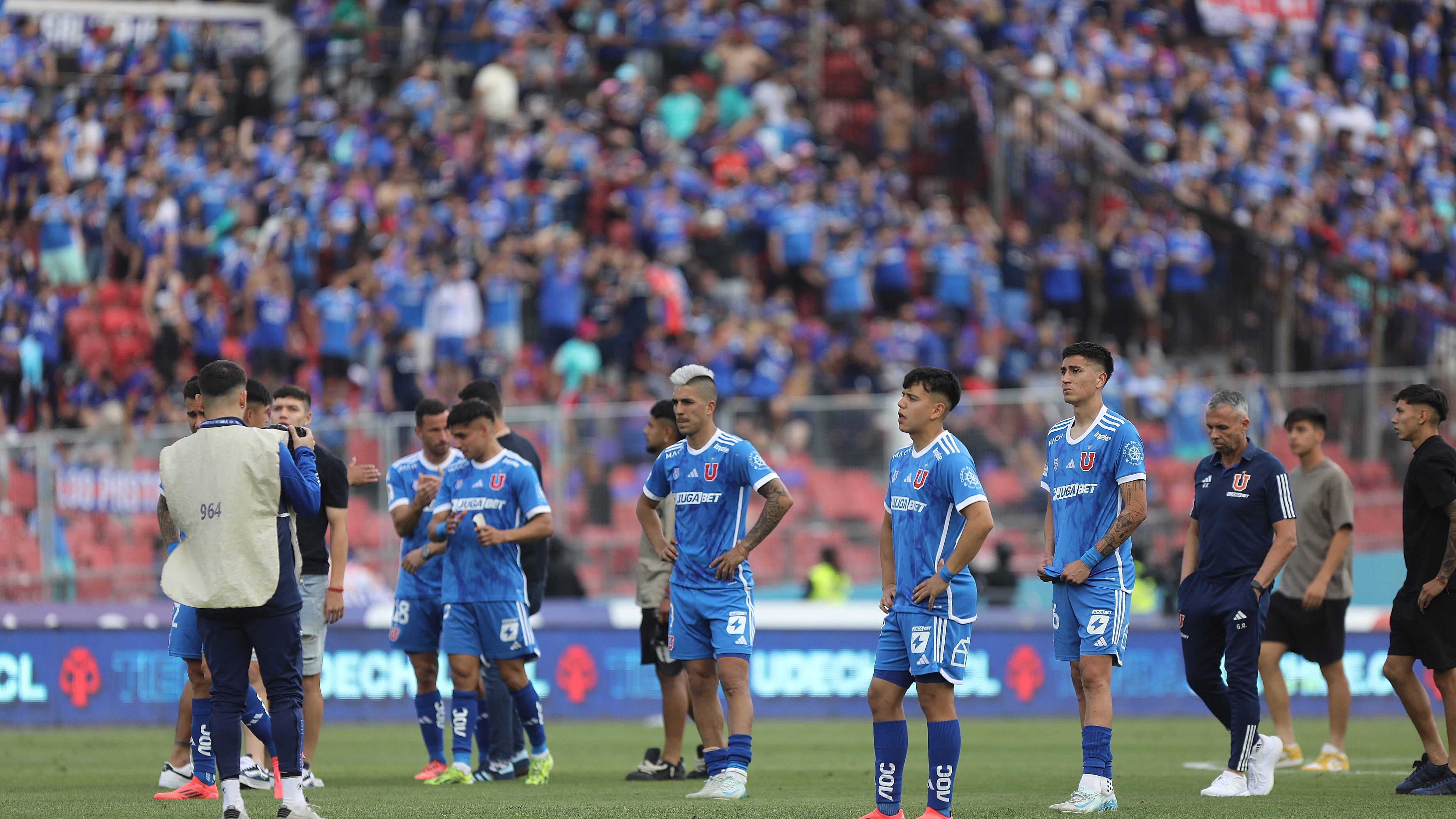 CAMPEONATO NACIONAL 2024: Universidad de Chile vs Everton | 10 de noviembre de 2024/SANTIAGO
durante el partido de Universidad de Chile vs Everton de Viña del Mar, que se disputa en el Estadio Nacional, valido por la trigésima fecha del Campeonato Nacional Itau 2024.
FOTO: SEBASTIAN BELTRAN GAETE / AGENCIUNO