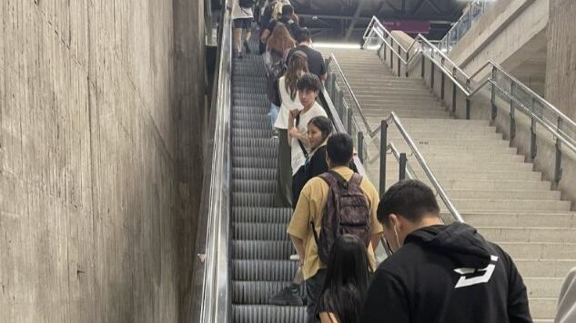 Escalera mecánica Metro de Santiago