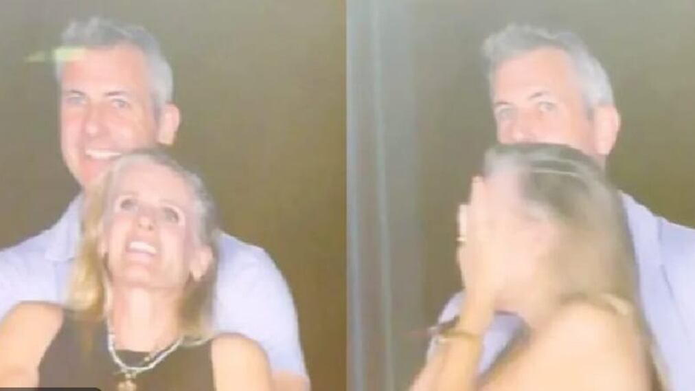 CEO Andy Byron se deja ver con su pareja luego del escándalo de infidelidad