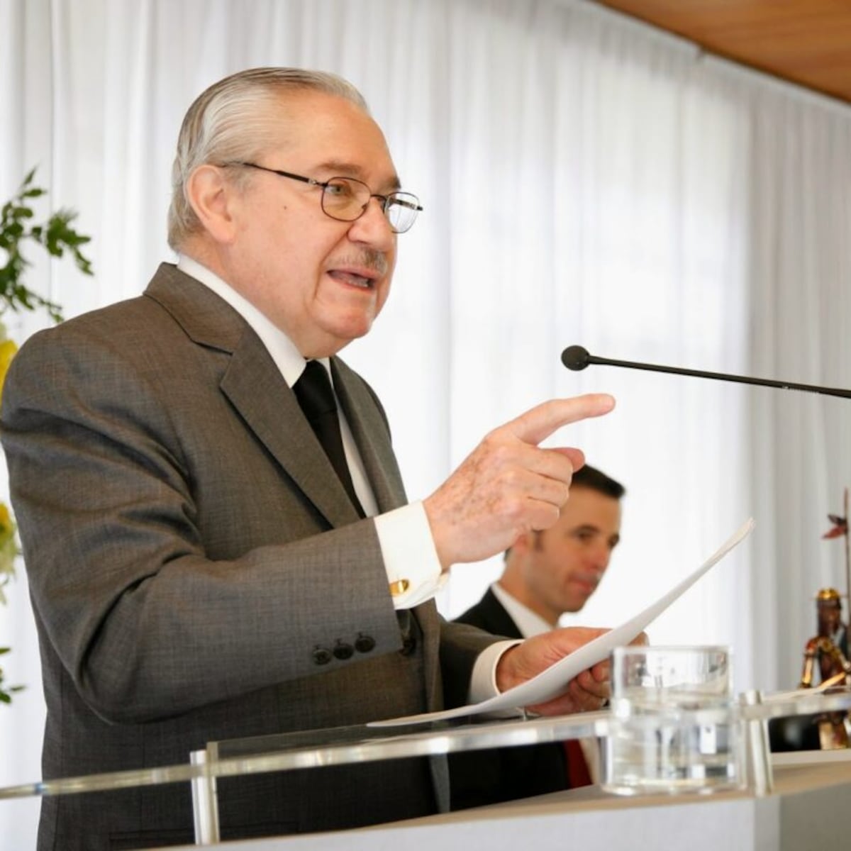 Muerte de Pablo Rodríguez Grez, abogado de Pinochet Muerte de Pablo Rodríguez Grez, abogado de Pinochet