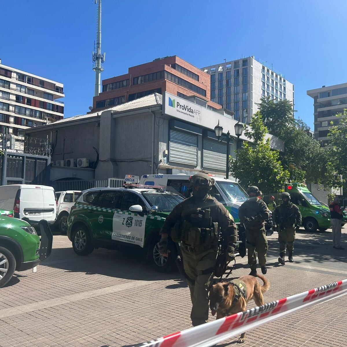 Trabajadora de AFP liberada tras seis horas de retención Trabajadora de AFP liberada tras seis horas de retención