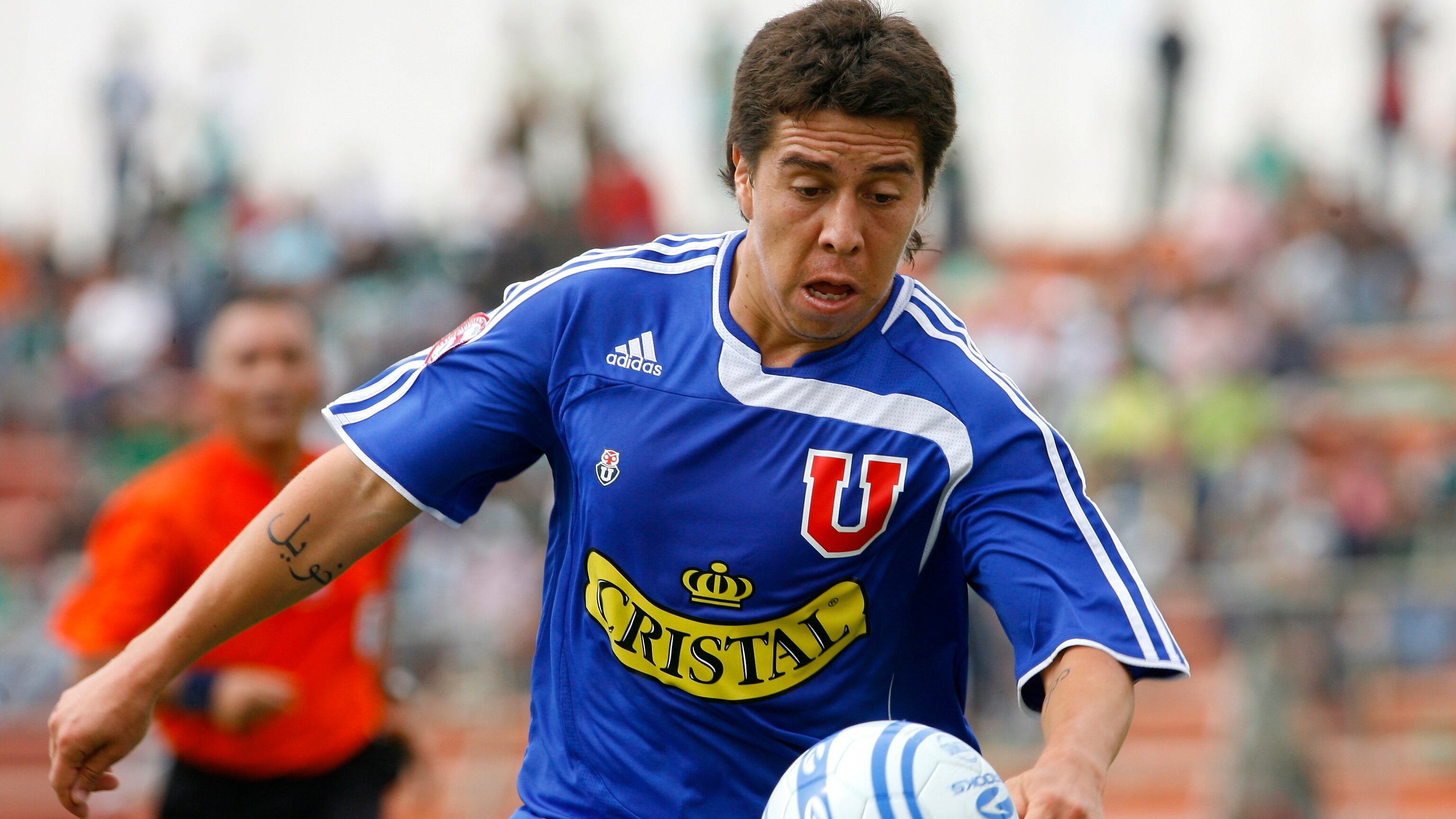 El retirado futbolista, exWanderers, U, Colo Colo y Cobreloa, fue condenado este miércoles a 12 años de cárcel por tráfico de drogas y porte ilegal de armas.