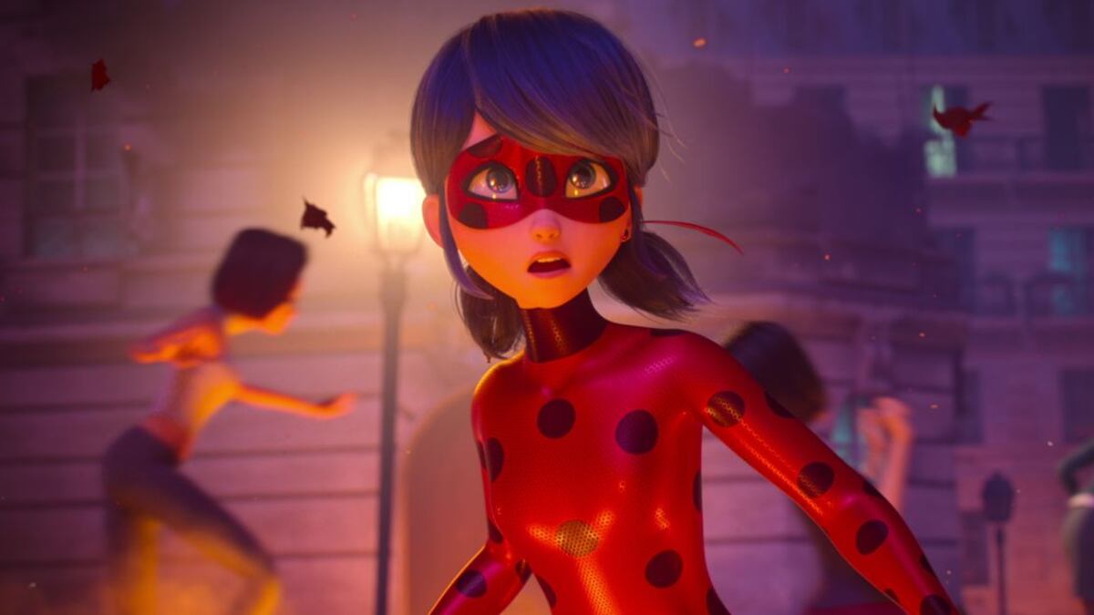 Escenas de 'Miraculous Las aventuras de Ladybug - La película'