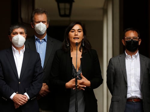 Izkia Siches: el estilo de la “primus inter pares” que no cuaja en Interior