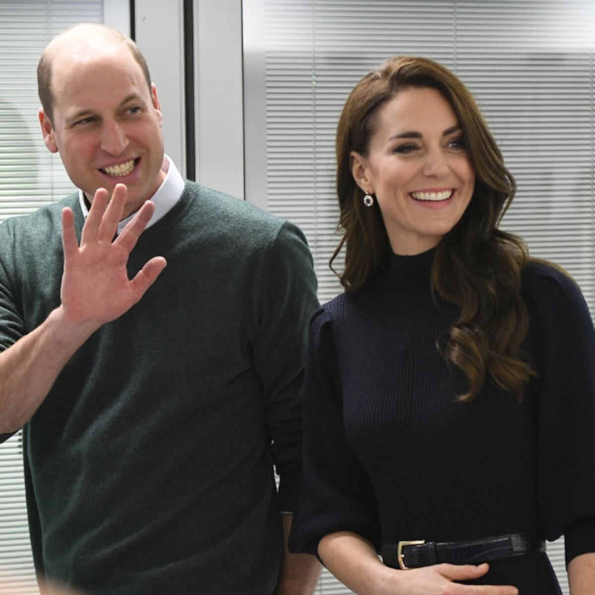El príncipe William intenta avergonzar a Meghan Markle en su boda El príncipe William intenta avergonzar a Meghan Markle en su boda