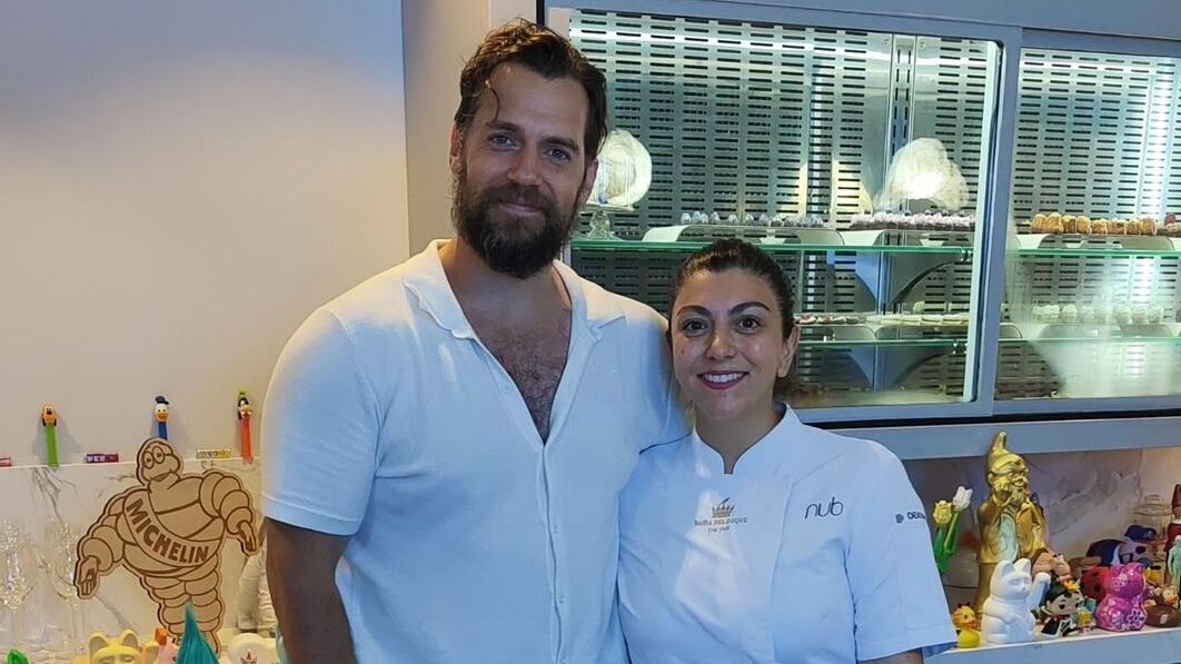 La exjueza de Masterchef recibió el pasado fin de semana la visita del actor británico en su restaurante de España.